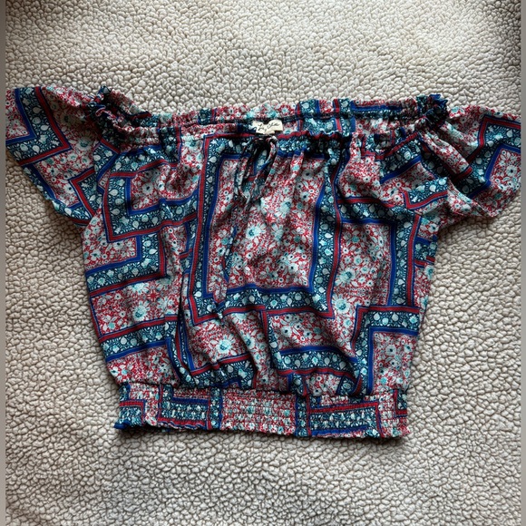Lily White - Crop Top, SIZE: S - Picture 1 of 3